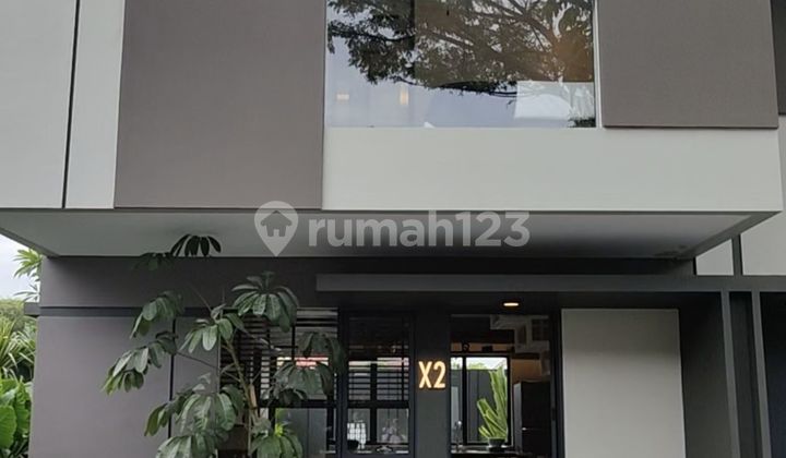 Dijual Rumah Modern Artistic di Kawasan Lippo Cikarang Dijual Rumah Modern Artistic di Kawasan Lippo Cikarang