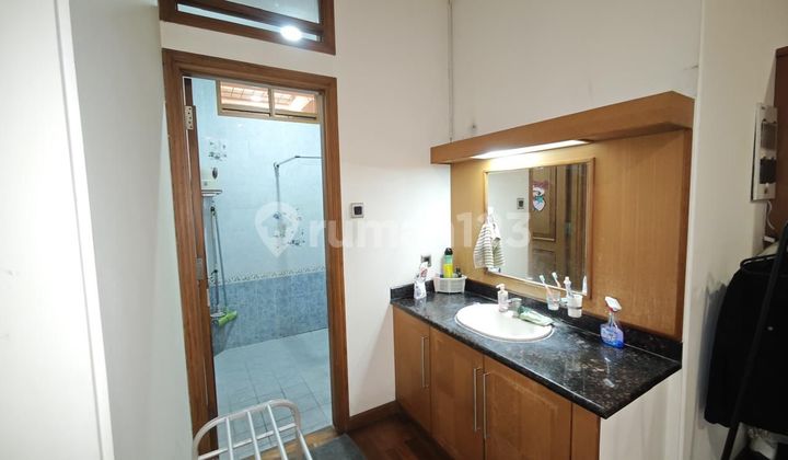 Dijual Rumah Mewah Megah Di Mekarwangi Bandung