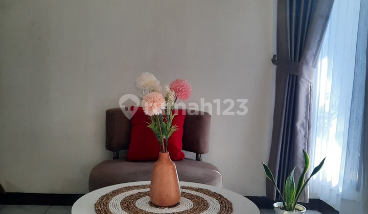 Dijual Cepat! Rumah Nyaman di Komplek Girimekar 2