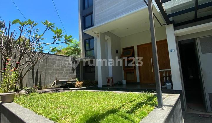 Dijual Rumah Modern Di Pusat Kota Bandung 