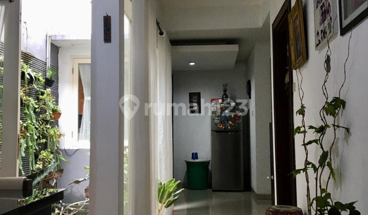 For Sale: House with Boarding Rooms in Sayap Supratman Near Pasteur Bandung 2