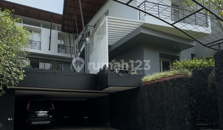 For Sale Luxury House Setraduta North Bandung