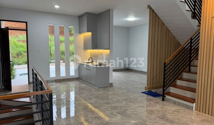 Wts - Rumah Bangunan Baru Modern di Sayap Dago, Bandung Dekat dengan Tempat Wisata !!! Wts - Rumah Bangunan Baru Modern di Sayap Dago, Bandung Dekat dengan Tempat Wisata !!!