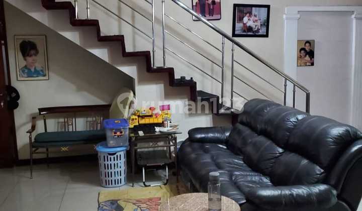 Dijual Rumah + Kost2an Strategis di Turangga Bandung 2