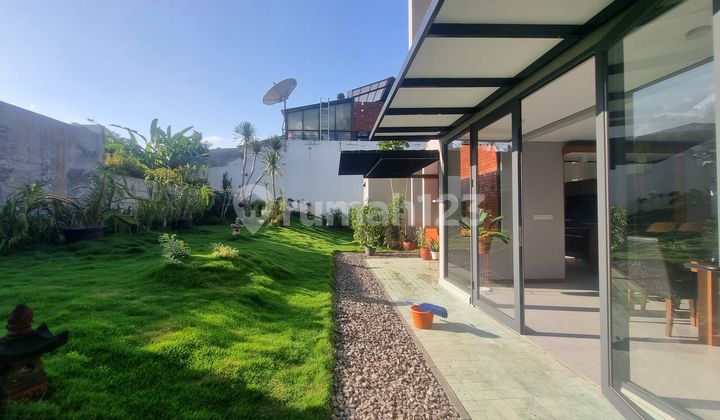 Wts - Rumah Baru Finishing Premium Full Furnished di Dago Pakar Resort Design Tropis Elegan, Full Furnished, View Hijau Segar! - LT 610 M² | LB 440 M² - Bangunan Baru Tahun 2025 - 4 Kt | 4 Km (Termasuk Km Art) - Powder Room + Gudang - 2 Kamar Art + Km Art Wts - Rumah Baru Finishing Premium Full Furnished di Dago Pakar Resort Design Tropis Elegan, Full Furnished, View Hijau Segar! - LT 610 M² | LB 440 M² - Bangunan Baru Tahun 2025 - 4 Kt | 4 Km (Termasuk Km Art) - Powder Room + Gudang - 2 Kamar Art + Km Art