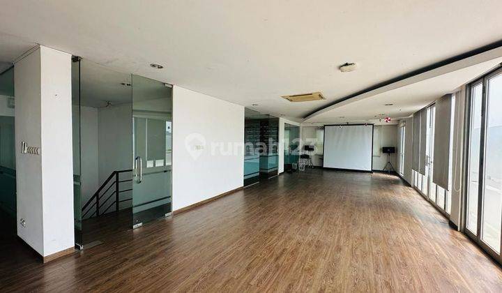 Dijual Gedung Kantor Siap Huni Di Ragunan Pasar Minggu

 2