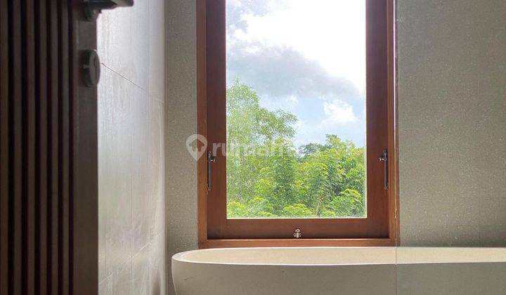 3 BR Villa Ocean View Gwk In Kuta 2