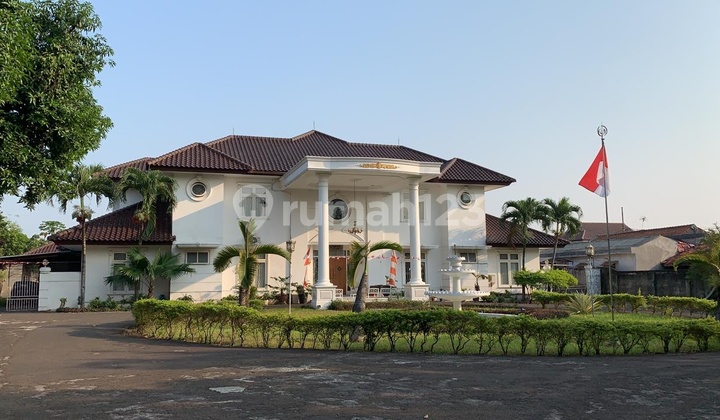 Di Jual Rumah Mewah Dan Terawat Di Daerah Cilandek Bogor 2