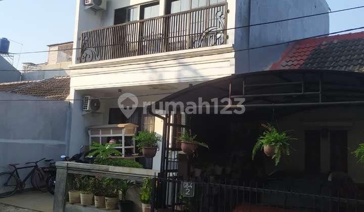 Di Jual Rumah Cantik Dan Murah Di Graha Raya. Bintaro Tangerang Selatan 2
