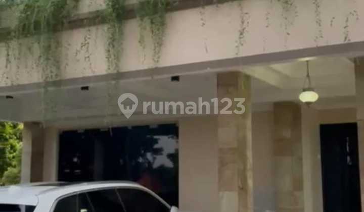 Dijual Rumah Mewah Furnished Graha Raya Bintaro