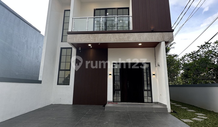 Dijual Rumah Hook Full Renovasi Di Bintaro Tangerang Selatan