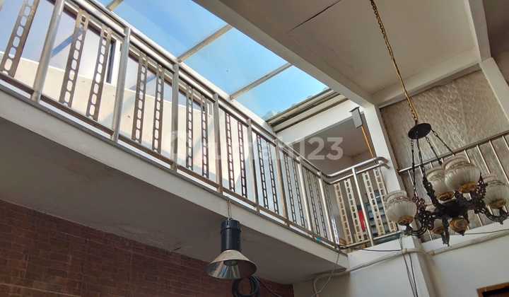 Rumah Kost di Rawamangun 8 Kamar Tidur