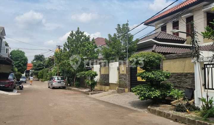 Tanah SHM di Jl. Triloka 1 Kav V No.15, Ada Imb Tanah SHM di Jl. Triloka 1 Kav V No.15, Ada Imb