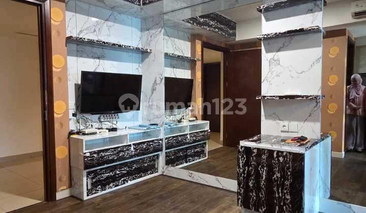 Apartemen Kensington 1 BR - Hadap Utara