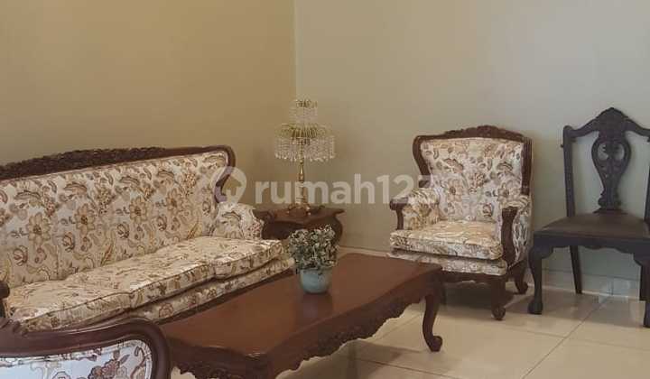 Ada Kolam Renang! Rumah Bagus Di Pancoran - Jakarta Selatan