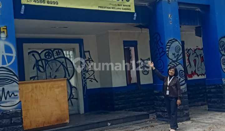 Land 890 m2 and Building at Jl. Wr. Supratman, Bandung Land 890 m2 and Building at Jl. Wr. Supratman, Bandung