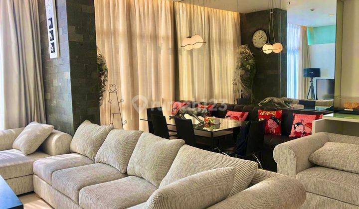 3+1 BR, Luas 212 m2, Full Furnished, Lantai Rendah, The Summit, Apartemen di Kelapa Gading, Jakarta Utara 2