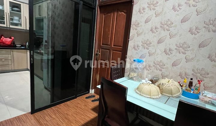 Rumah Bagus 4 Lantai Di Pademangan Barat - Harga Nego! 2