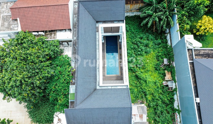 Rumah Bagus Luas Tanah 342 M2 Di Kayu Putih - Ada Kolam Renang 2
