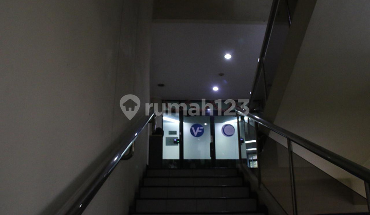 Di Bawah NJOP! Gedung 4 Lantai di Kelapa Gading Di Bawah NJOP! Gedung 4 Lantai di Kelapa Gading