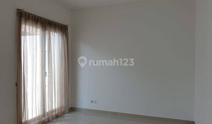 Rumah Minimalis 2 Lantai di Pulomas Residence 2