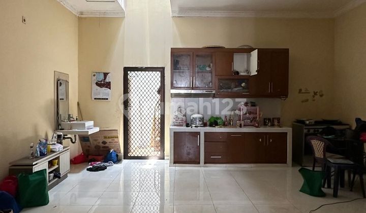 Rumah 1.5 Lantai di Kelapa Molek, Kelapa Gading 2