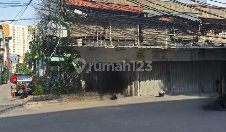 Luas Tanah 110.5 M2, Ruko 2 Lantai, Ruko di Pademangan, Jakarta Utara Luas Tanah 110.5 M2, Ruko 2 Lantai, Ruko di Pademangan, Jakarta Utara