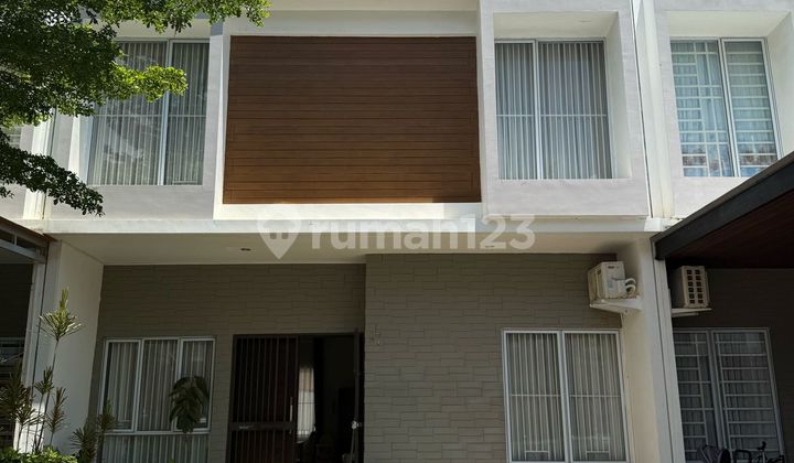 RUMAH 2 LANTAI AZURE BAY