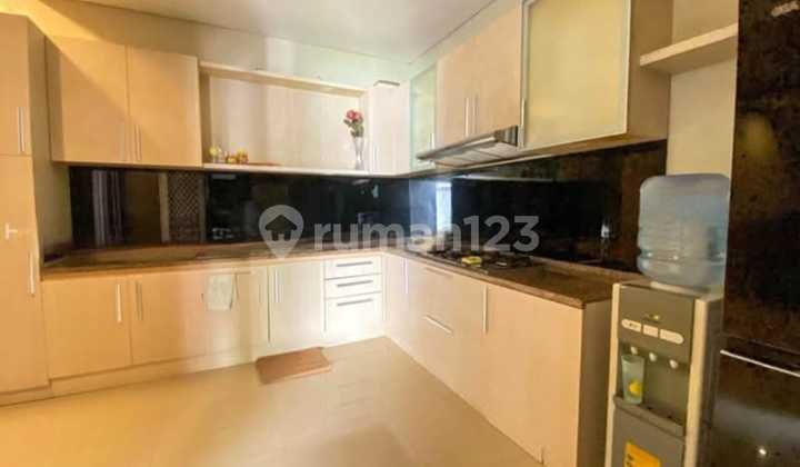 Di Jual Rumah Mewah Lokasi Renon Denpasar Selatan Bali 