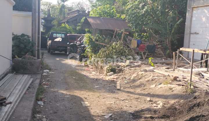 Hot List of land for sale in a small area villa area, Babakan Canggu, North Kuta Hot List of land for sale in a small area villa area, Babakan Canggu, North Kuta