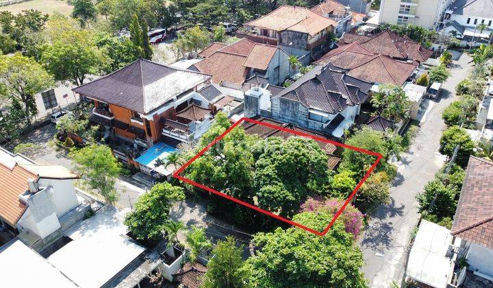 TOP URGENT DI JUAL TANAH BONUS BANGUNAN LOKASI PUPUTAN RENON DENPASAR SELATAN
 2