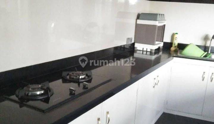 TOP URGENT DI JUAL VILLA LOKASI SEMINYAK KUTA BADUNG 2