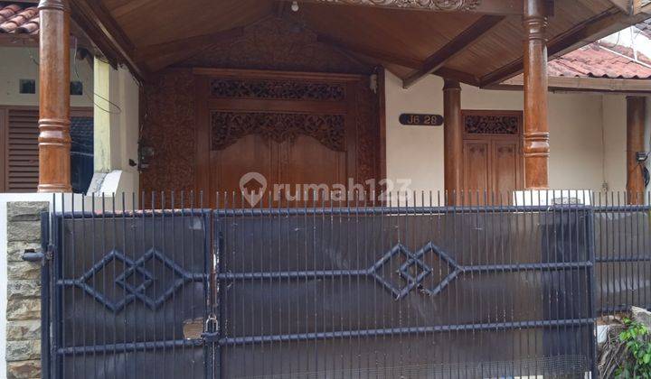 Rumah 2 Lantai Siap Huni Villa Dago Pamulang Tangerang Selatan 1