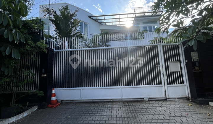 Luxury House Pondok Indah South Jakarta