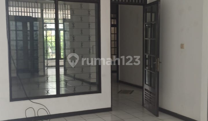 Best Deal Well-Maintained House in Lebak Bulus, Cilandak, South Jakarta
