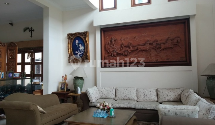 Rumah Taman Luas Kucica Bintaro Sektor 9 Tangerang Selatan 2