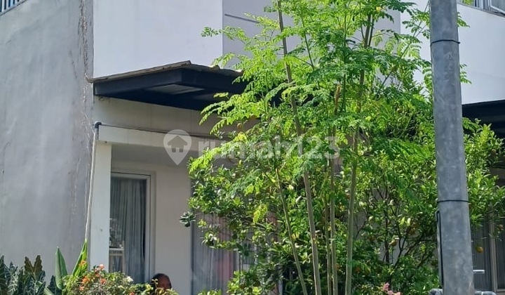 Rumah Cluster Terawat Siap Dihuni Serpong Langoon Tangerang Selatan Rumah Cluster Terawat Siap Dihuni Serpong Langoon Tangerang Selatan