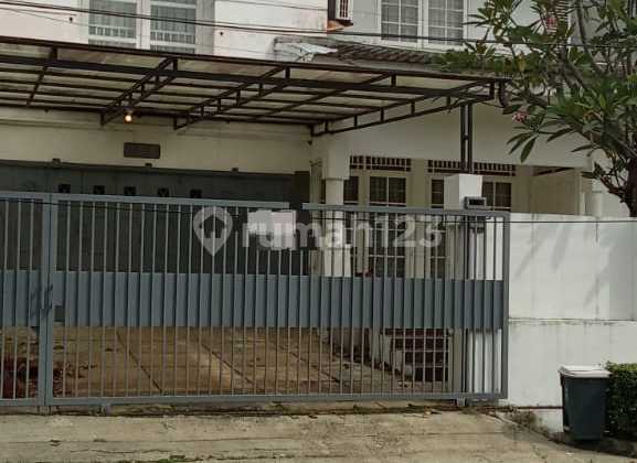 Rumah Terawat Siap Juni Jl Kucica Bintaro 9 Tangerang Selatan  2