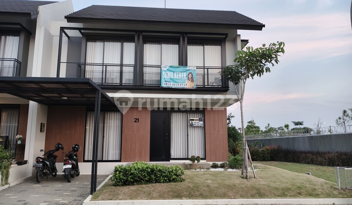 Disewakan Rumah Nyaman Hook Di Kota Baru Parahyangan 1