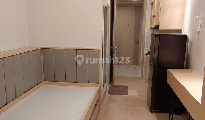 Disewakan Murah Apartemen Studio Tokyo Riverside Pik 2 Furnish 1