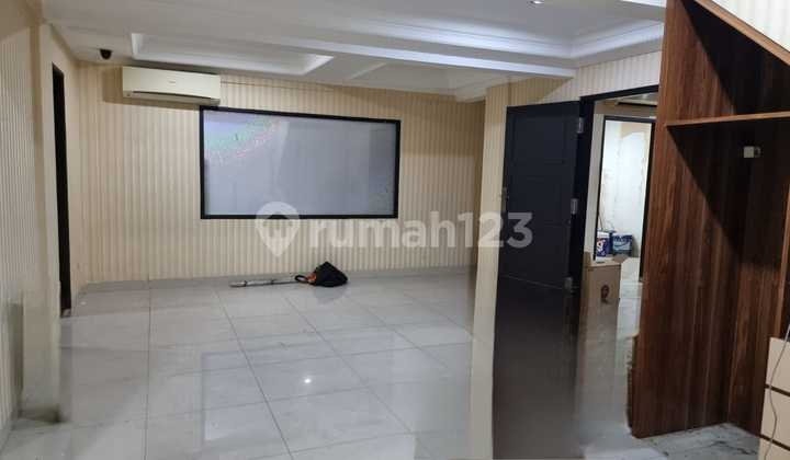 Jual Cepat Rumah Bagus Lokasi Strategis di Sunter 2