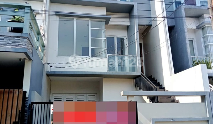 jual rumah bagus 3lantai di sunter