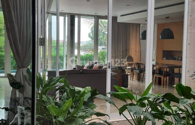 Dijual Rumah Ada Kolam Renang di Sunter 2