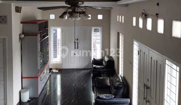 rumah 3lantai bagus di kelapa gading 2