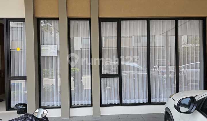 Rumah Bagus Brand New di Pik 2 2