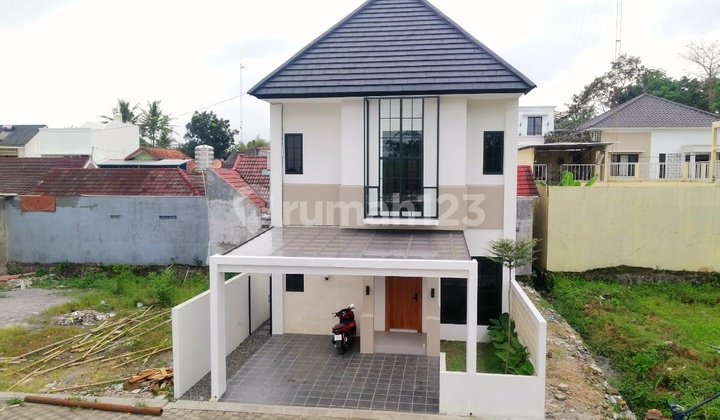Perumahan Modern 2 Lantai Grand Str Palagan Jogja, Sleman Yogyaka 1