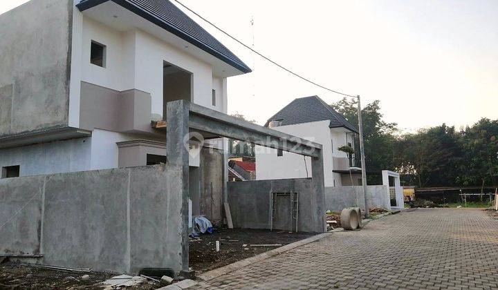 Perumahan 2 Lantai Dekat Kampus Uii Sleman Jogja, Palagan Yogyaka 1