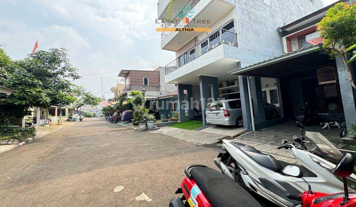 Rumah 2,5 Lantai Murah Puribeta 1 SHM Ciledug Kota Tangerang  2