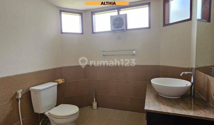 Rumah 2 lantai siap huni ada kolam renang private di kebagusan jakarta selatan  2