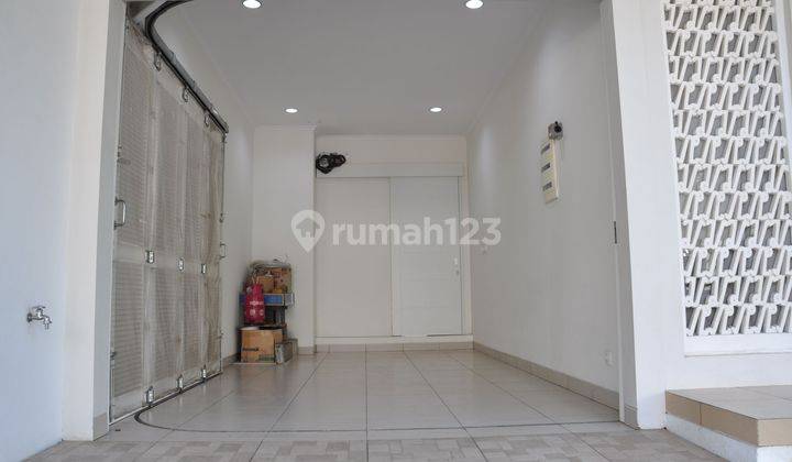 Dijual rumah full furnished komplek Summarecon Bandung 2